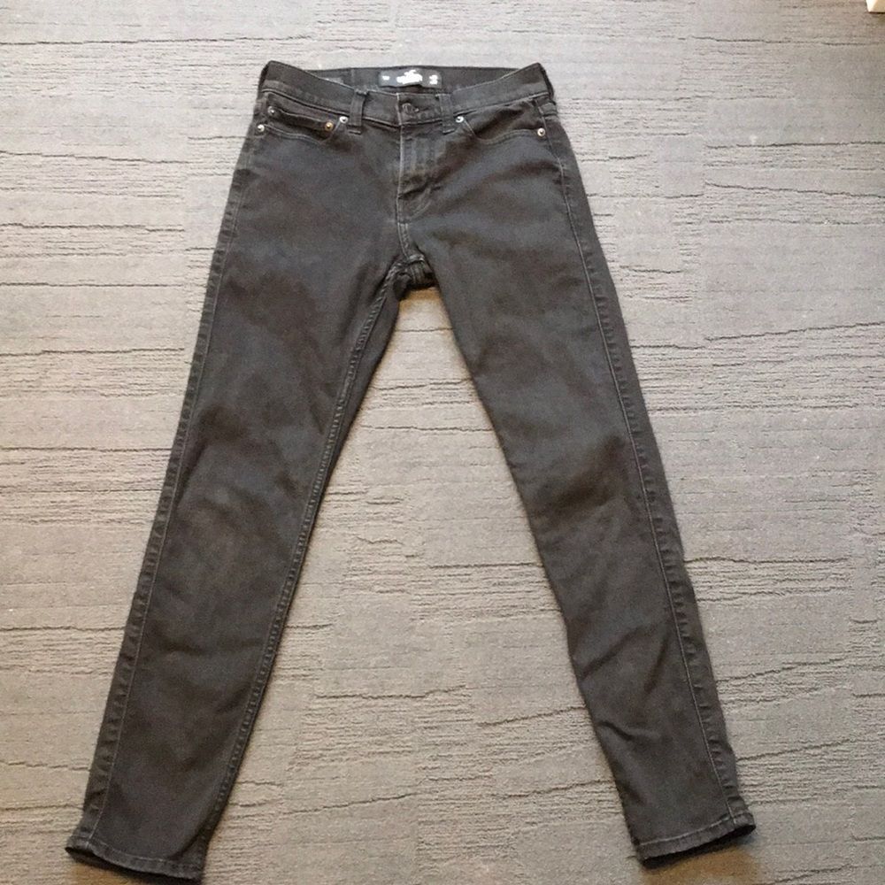 Young men’s skinny jeans 26x30